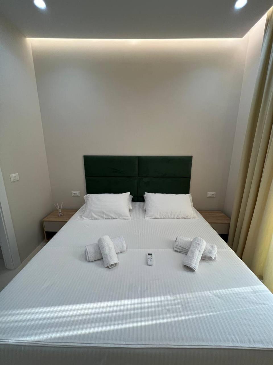 Mare Rooms Vlore Kanine Ngoại thất bức ảnh